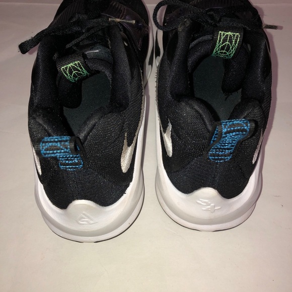 Nike Zoom Freak 3 Project 34 DA0694-001 Black White Basketball Shoes Sneakers 11 - Picture 5 of 11